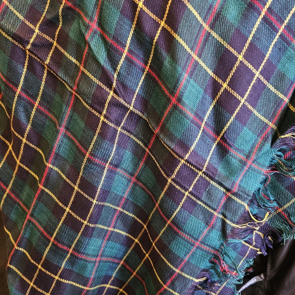 NWOT Echo Scottish Tartan Acrylic Scarf
